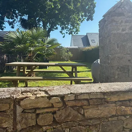 Maisonnette Bretonne Typique Beg Meil Ty Breizh Fouesnant